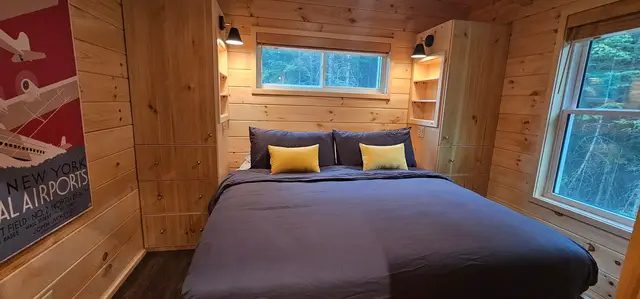 The Aviator, bedroom 1, photo 3