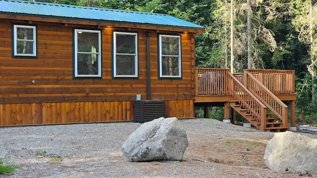 The Aviator, exterior, photo 4