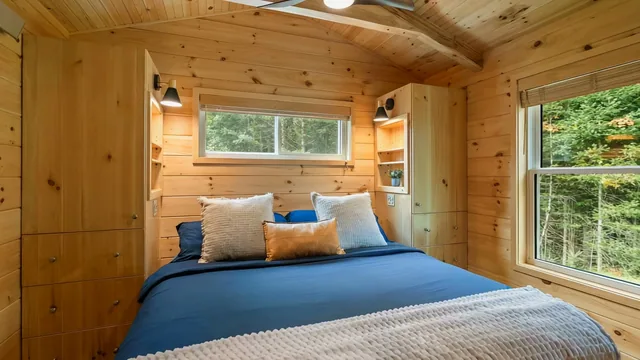 The main bedroom at The Aviator