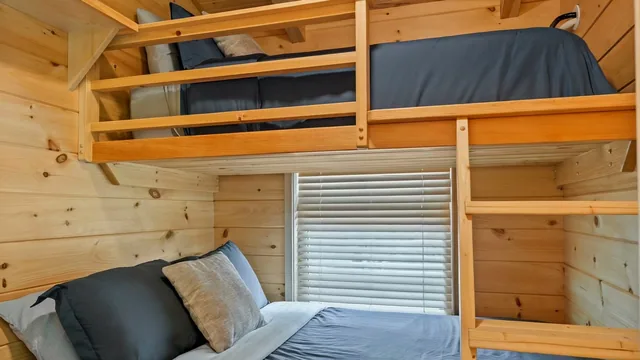 The bunk room at The Aviator