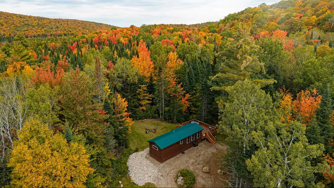 The Aviator among the October color, seen from the air