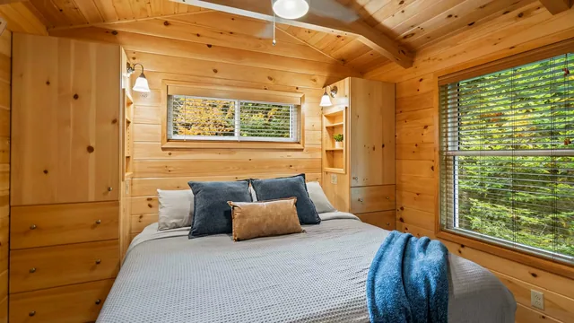 The main bedroom at The Modern Pine